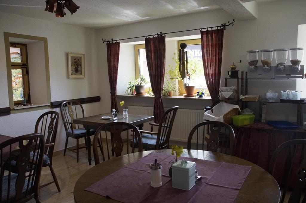 Gasthof Adler Schillingsfürst Esterno foto